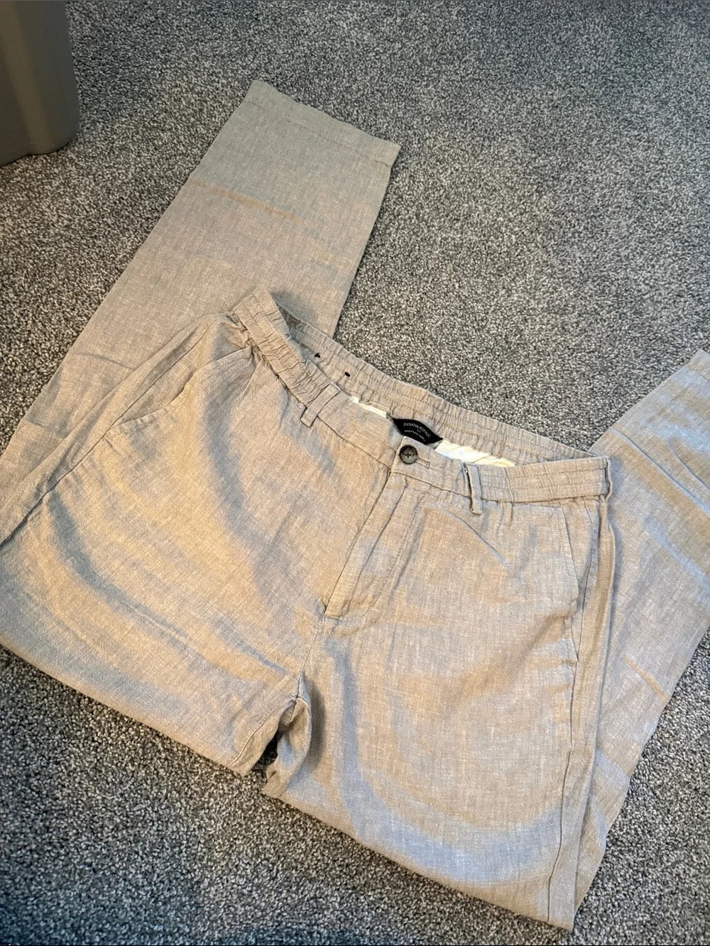 Banana Republic Men’s linen blend pants